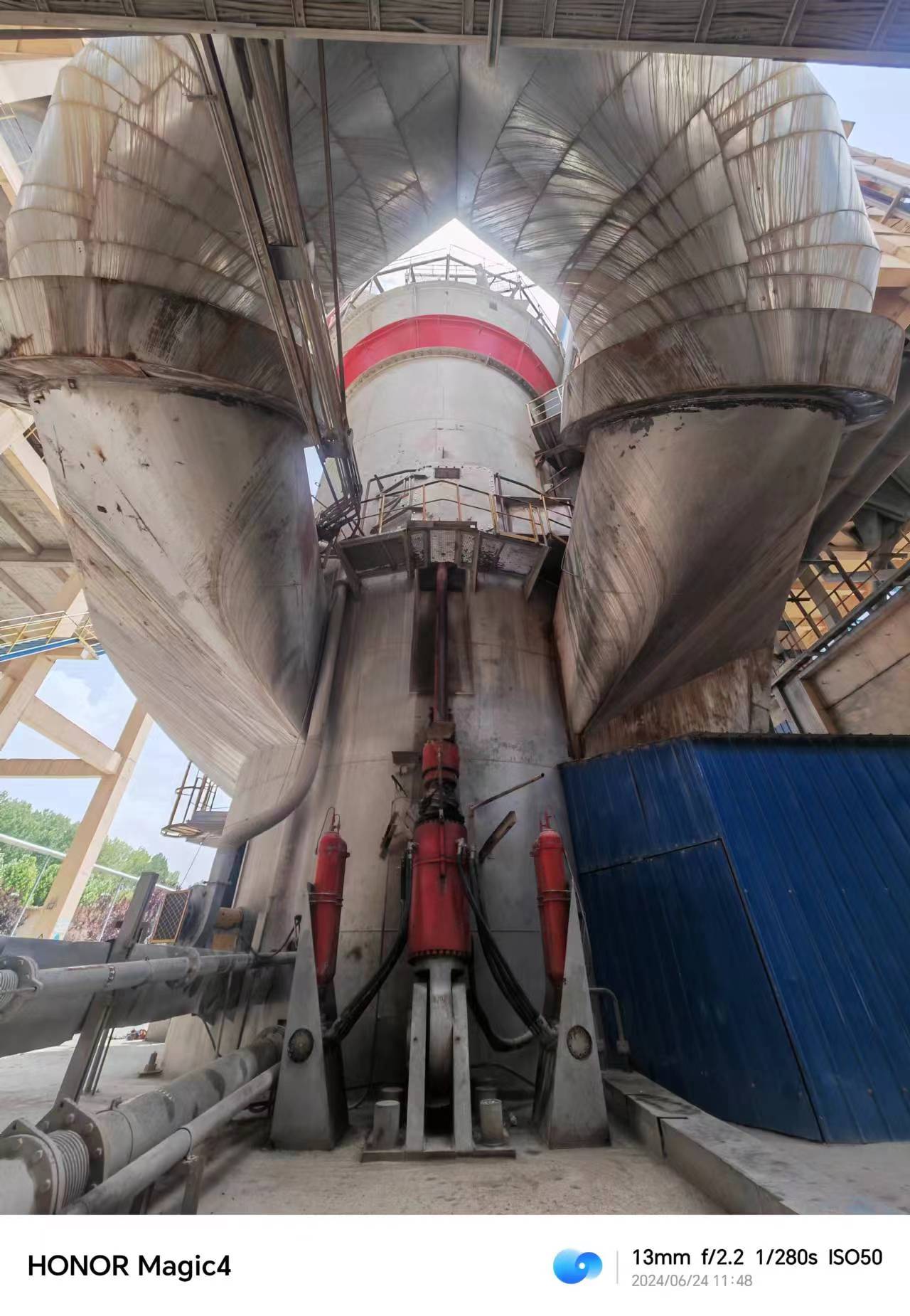 大型选粉机现场动平衡